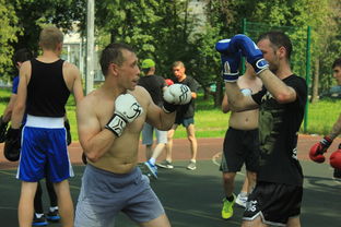 开云体育在线观看-欧洲联赛争胜对决，球队士气高昂，斗志昂扬